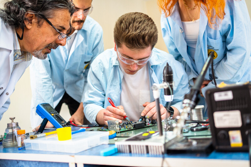 Work Experience for Students in the UAE